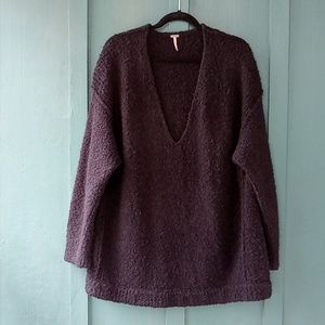 Free People Lofty Songbird Black Bouclè Oversized V neck Sweater (L)